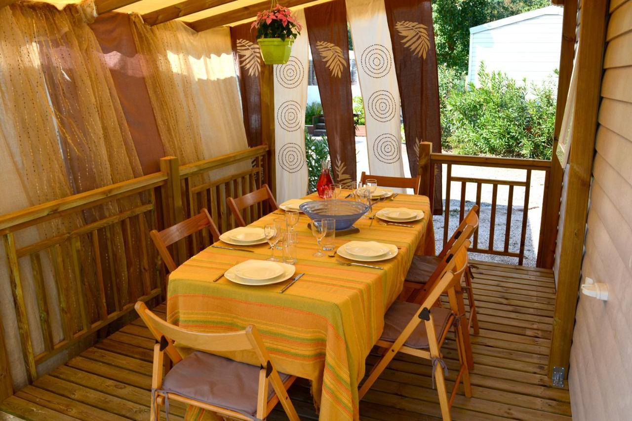 Charmant Mobilhome - 2 Chambres - Camping 4 Etoiles 4* Frejus